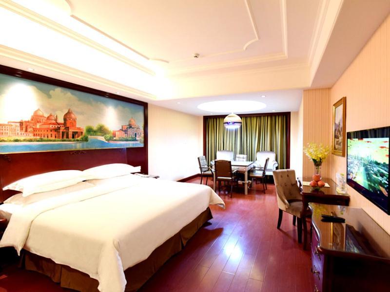 Vienna Hotel Loudi Chunyuan Pedestrian Street Kültér fotó